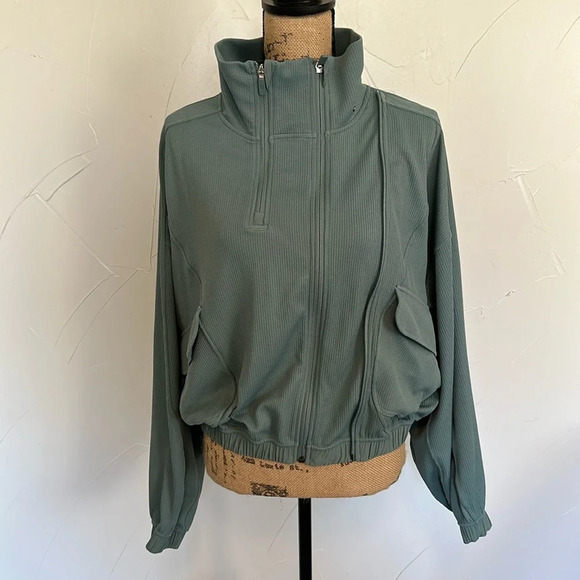 Lululemon Adaptable Fit Full-Zip Jacket Tidewater Teal Jacket EUC 10 - Picture 1 of 8